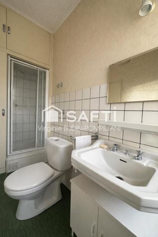 Maison individuelle dans un quartier calme proche des frontières et des grands axes routiers