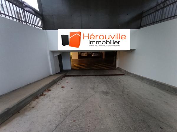 Place de parking en sous-sol