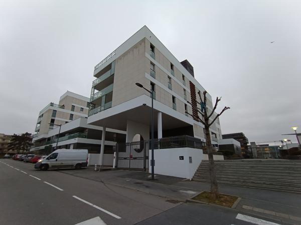 Place de parking en sous-sol
