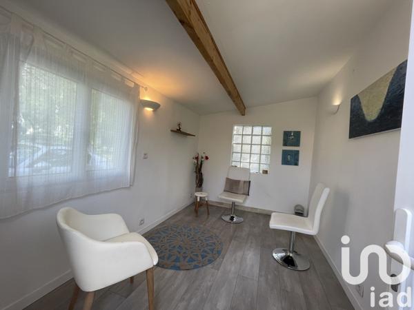 Maison traditionnelle 5 pièces de 171 m² à Ceyreste (13600)