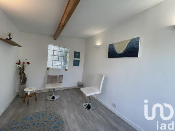 Maison traditionnelle 5 pièces de 171 m² à Ceyreste (13600)