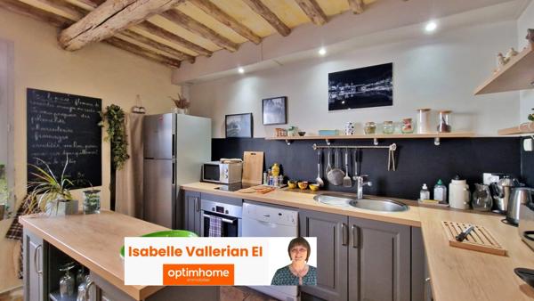 A vendre Aigues-Mortes (Gard)  - Maison de caractère intra-muros 6 pièces avec patio