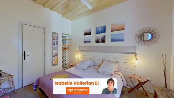 A vendre Aigues-Mortes (Gard)  - Maison de caractère intra-muros 6 pièces avec patio