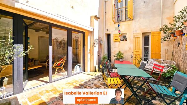 A vendre Aigues-Mortes (Gard)  - Maison de caractère intra-muros 6 pièces avec patio