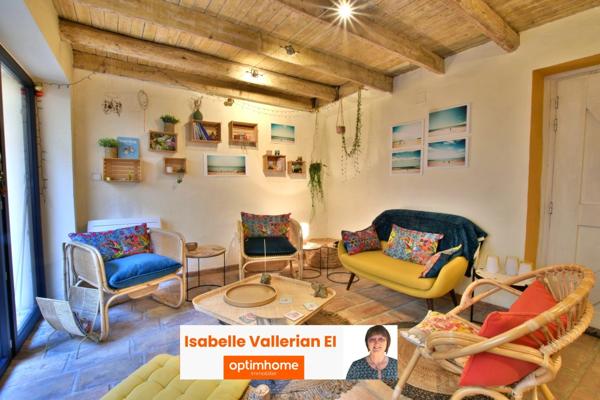 A vendre Aigues-Mortes (Gard)  - Maison de caractère intra-muros 6 pièces avec patio