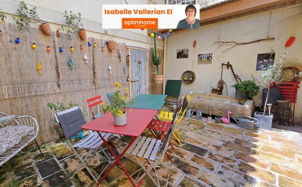 A vendre Aigues-Mortes (Gard)  - Maison de caractère intra-muros 6 pièces avec patio