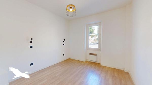 Maison à vendre 255 000 € Marseille 09 4 p 77 m² DPE D