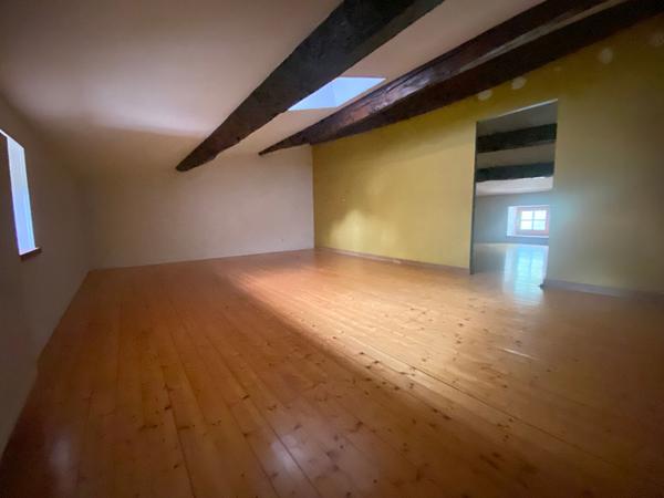 Maison Aigondigné 7 pièces 186m2