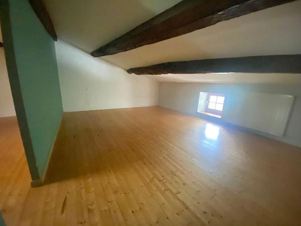 Maison Aigondigné 7 pièces 186m2