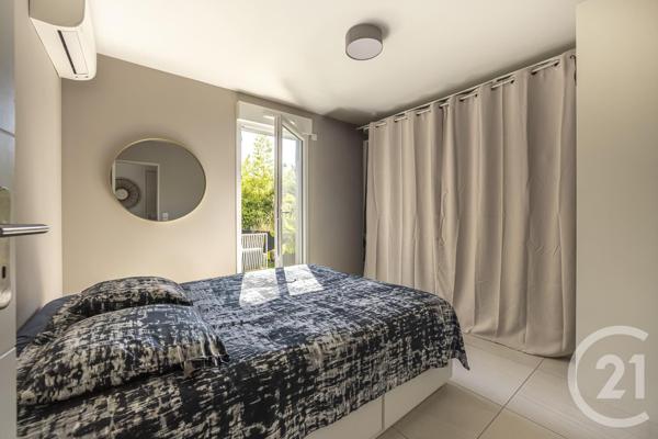 Appartement F2 à vendre  2 pièces - 45 m2 LE GOLFE JUAN - 06