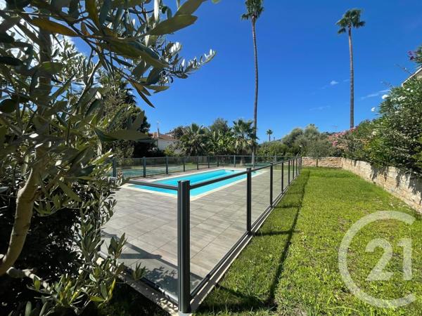 Appartement F2 à vendre  2 pièces - 45 m2 LE GOLFE JUAN - 06