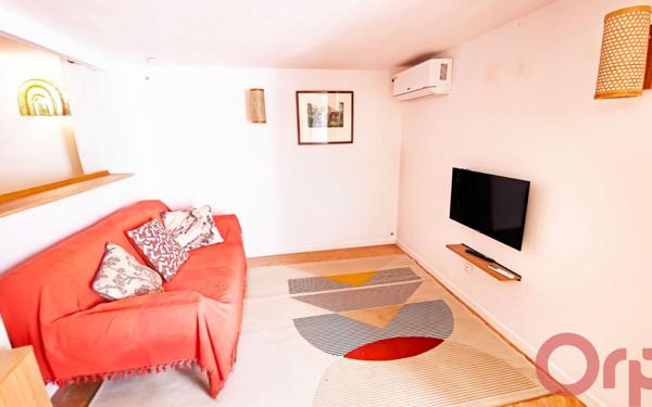 Maison à vendre    8 pièces • 182 m2 Saint-Leu