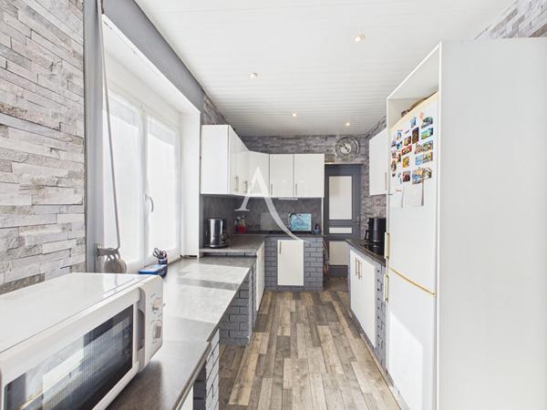 EXCLUSIVITÉ Maison 1930 - 77.08 m² à Croix