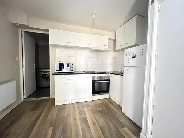 Location
                Appartement40,8 m² - 1 Pièce -
                    MONTAUBAN (82000)
