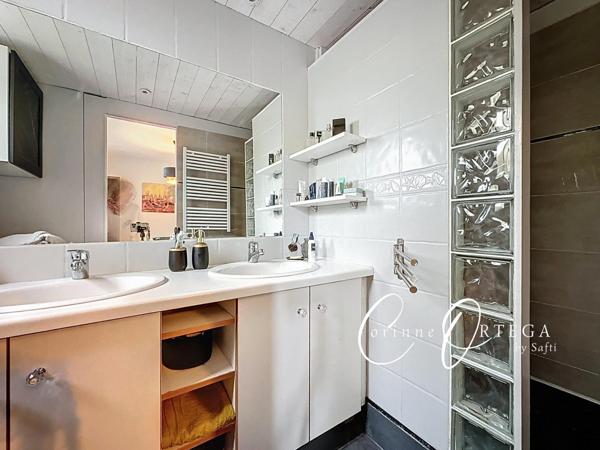 Villa de plain pied  4 chambres et pisicne