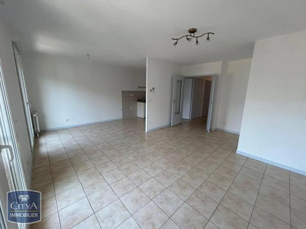 Appartement à louer 3 pièces 69.3m² Aix-les-Bains (73100)