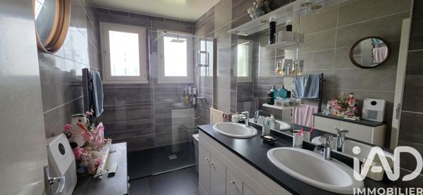 Maison à vendre 5 pièces 139 m² Lamonzie-Saint-Martin