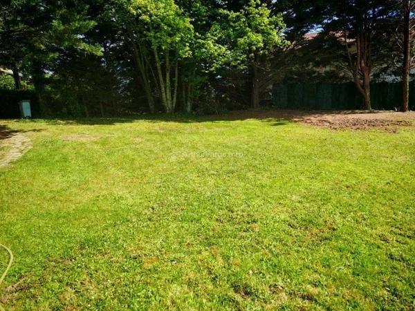 Vente Terrain 686 m2 à Saint-Jean-de-Bournay