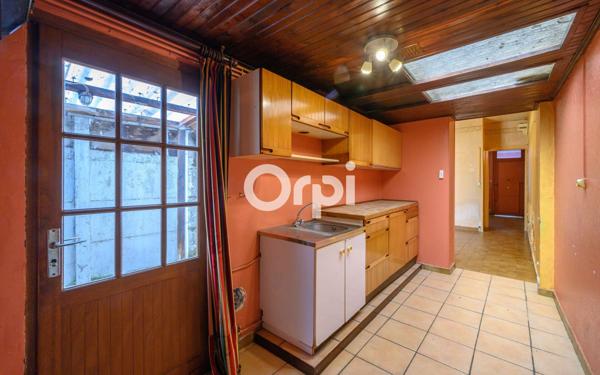 Maison à vendre    3 pièces •  Saint-Amand-les-Eaux