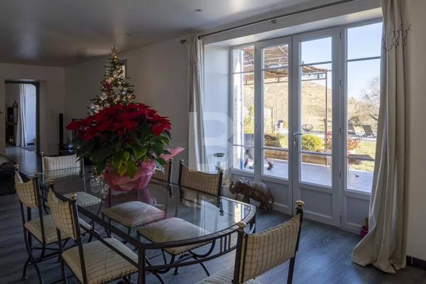 Magnifique bergerie rénovée vue panoramique mer et collines