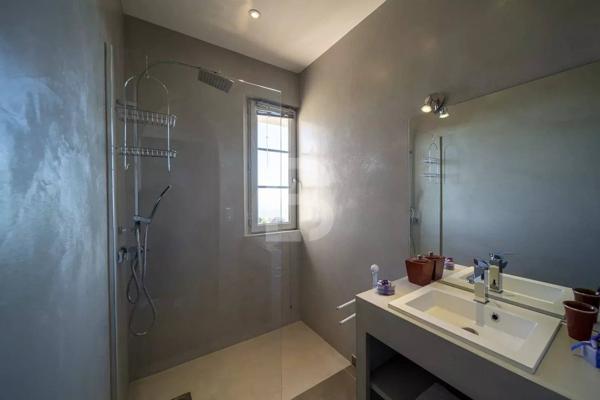 Magnifique bergerie rénovée vue panoramique mer et collines