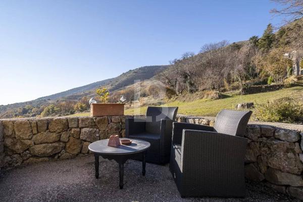 Magnifique bergerie rénovée vue panoramique mer et collines