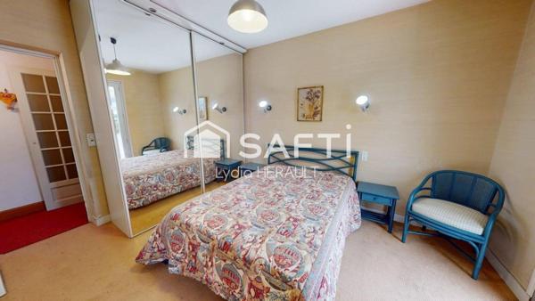 Domaine d'exception arboré et clos avec 2 habitations sans vis-à-vis à 1 km de Ruffec