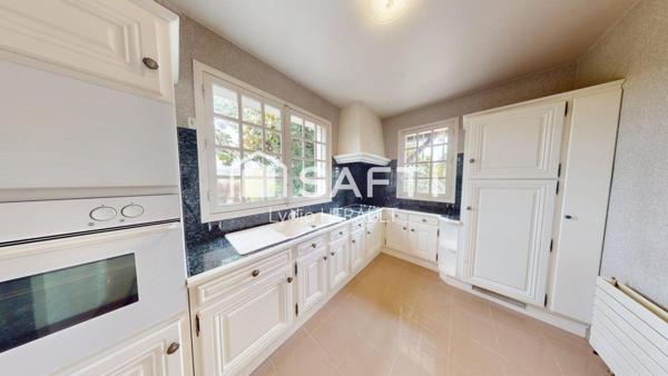 Domaine d'exception arboré et clos avec 2 habitations sans vis-à-vis à 1 km de Ruffec