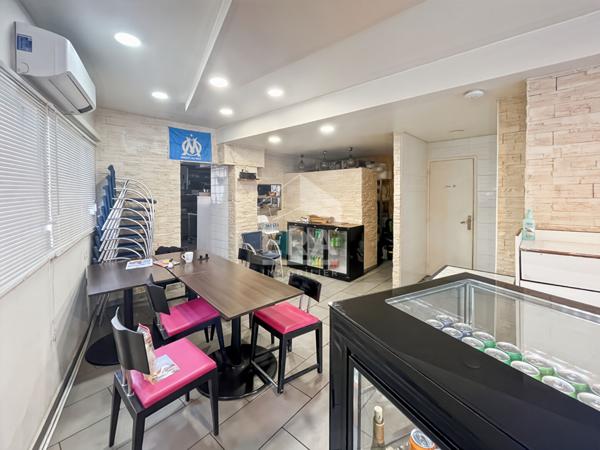 Local commercial 70 m2 + annexe 41 m2 - Opportunité Marseille 8eme