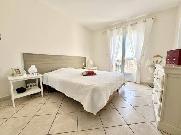 Maison contemporaine tout confort, avec vue Saint-Sylvestre-sur-Lot (47140)