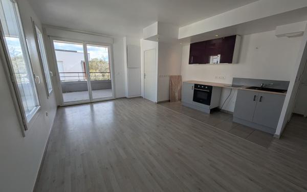Appartement à vendre    2 pièces • 42,36 m2 Ris-Orangis