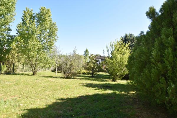 Montauban (82000) MAISON T9 250 m² 6800 m² de terrain
