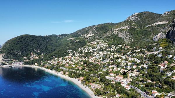 Dpt Alpes Maritimes (06), à vendre EZE appartement de 50 m² vue mer avec extérieurs