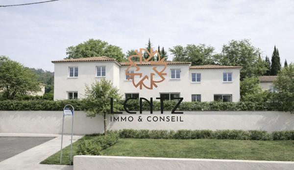 Dans quartier recherché, maison de 86,68 m² avec jardin et parkings