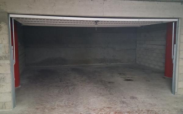 Stationnement à louer    35 m2 Annemasse