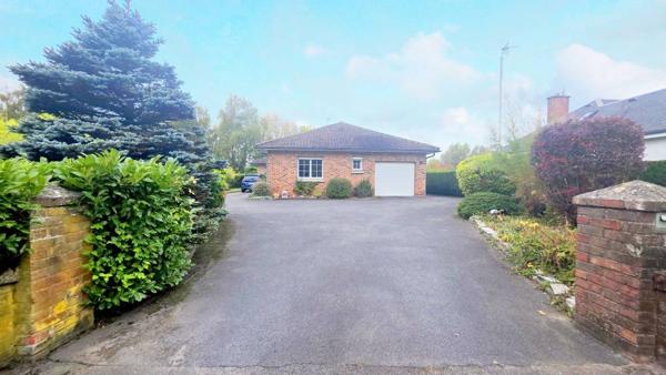 Beau PLAIN-PIED Individuel de 135 m2 à rafraîchir