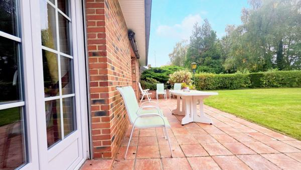 Beau PLAIN-PIED Individuel de 135 m2 à rafraîchir