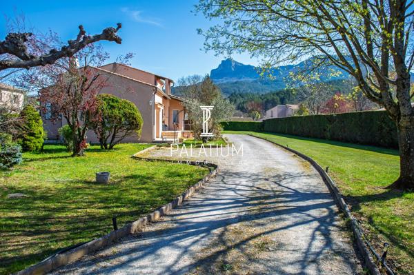Charmante villa située dans un quartier recherché de Sisteron