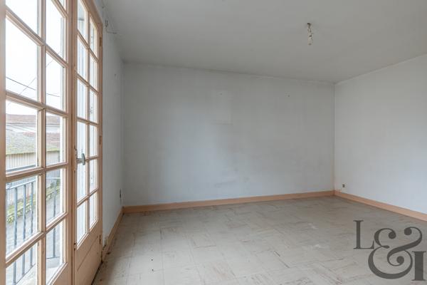 Maison de ville avec terrasse à Sainte-Livrade-sur-Lot