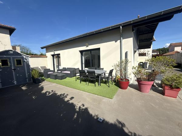 Maison plain pied de 102 m² avec terrasse