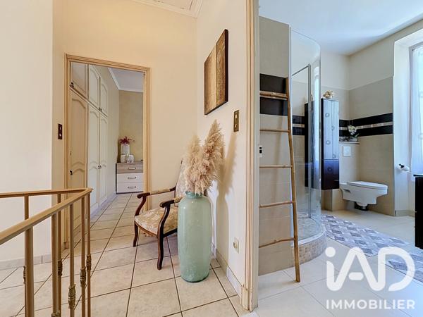 Maison à vendre 7 pièces 150,14 m² Miramas