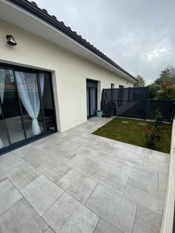 À louer Saint Paul les Dax - T2 meublé avec extérieur - Tout confort - Charges comprises