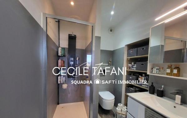 Appartement T3 de 51 m² avec terrasse, garage, cave et piscine