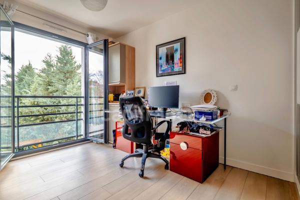 Maison à vendre P8 FONTENAY SOUS BOIS (94) au cœur des Rigollots, en limite de VINCENNES, 215 m² avec jardin arboré, terrasse et balcon