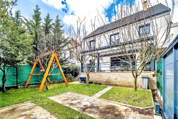 Maison à vendre P8 FONTENAY SOUS BOIS (94) au cœur des Rigollots, en limite de VINCENNES, 215 m² avec jardin arboré, terrasse et balcon