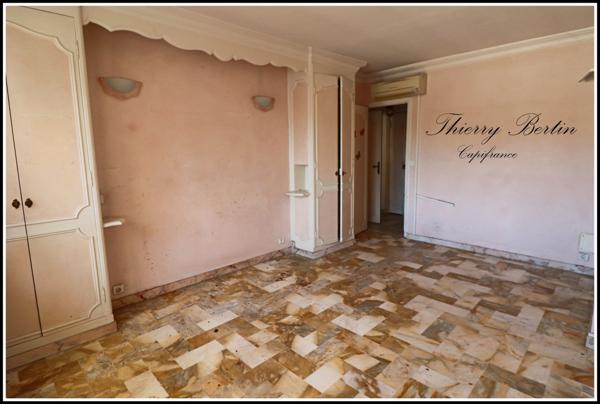 Appartement à vendre 4 pièces SAINT RAPHAEL (83)