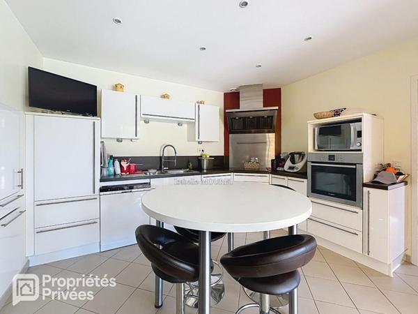 Maison Canals 6 pièce(s) 159m2