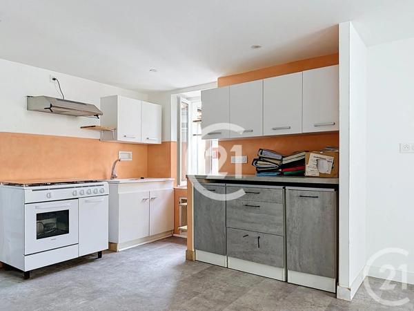 Maison à vendre  3 pièces - 56 m 2   COGNAC  - 16
