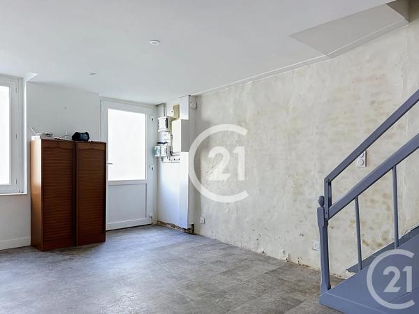 Maison à vendre  3 pièces - 56 m 2   COGNAC  - 16