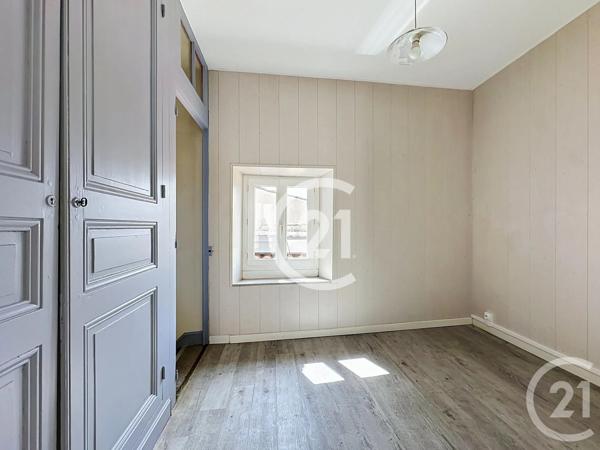 Maison à vendre  3 pièces - 56 m 2   COGNAC  - 16